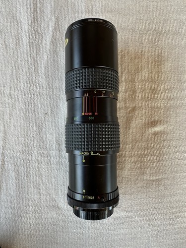 Bell howell 5 macro camera - &,