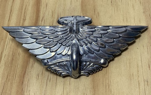 Austin prewar grill - prewar, badge