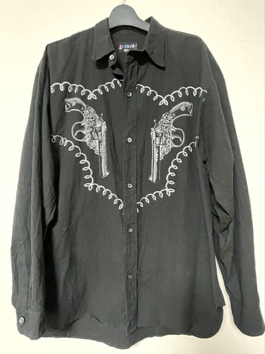 Rocka gun button - la, shirt