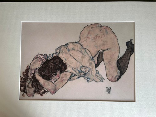 Nude kneeling girl resting - “nude,