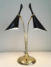 Gio Ponti Laurel lamp. Double cone 1950s Mid century design classic. Stilnovo