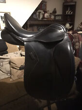 Ken Taur Dressage Saddle 17.5"