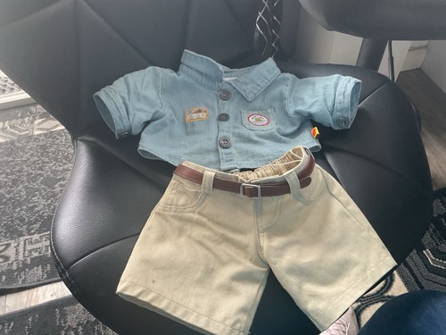 Build bear employee outfit - a,