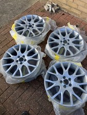 Volvo Medusa 18” Alloys ( Newly Refurbished In Sparkle Silver) 