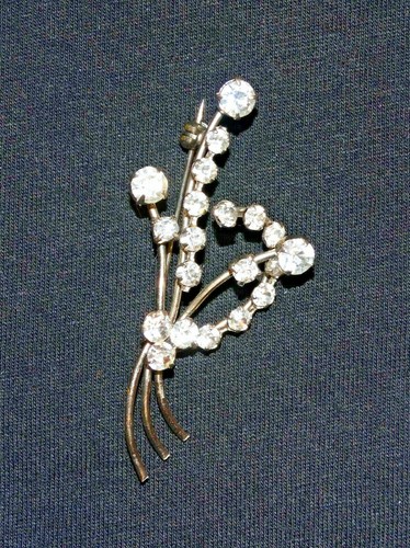 Sparkly simulated diamond - simulated,