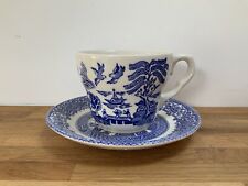 Vintage Blue & White Willow Pattern Tea Cup & Saucer Collectible