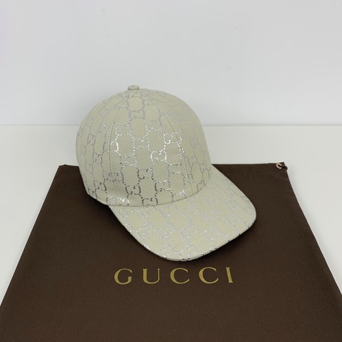 Gucci monogram pattern logo - gg,