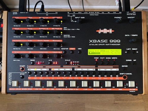 Jomox xbase 999 analogue drum - jomox,
