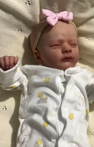 Reborn sleeping baby doll - sleeping,