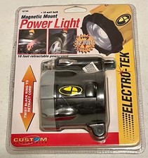 Magnetic Mount Power Light 12