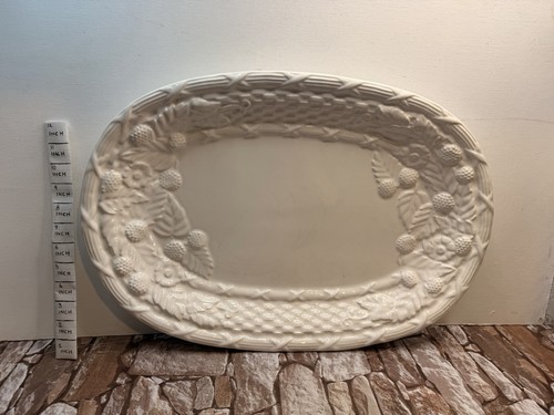 Large oval embossed fruits - large,