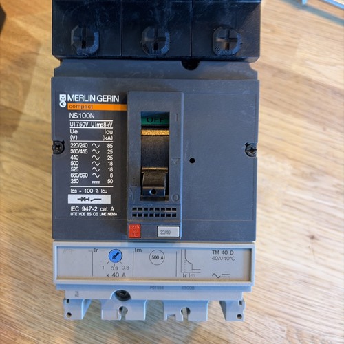 Merlin gerin mccb - merlin,
