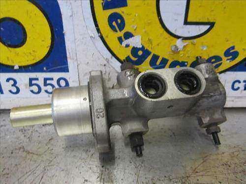 Brake master cylinder peugeot - master,