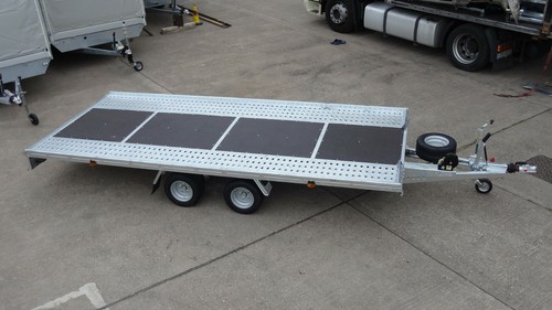 Car transporter trailer - car,