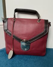 T&K BOUTIQUE Elegant Vintage Two-Coloured Top Handle Leather Bag Size Medium 