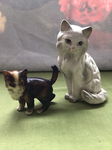 Vintage ceramic cats - vintage,
