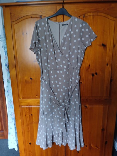 Roman polka dot dress size - roman,
