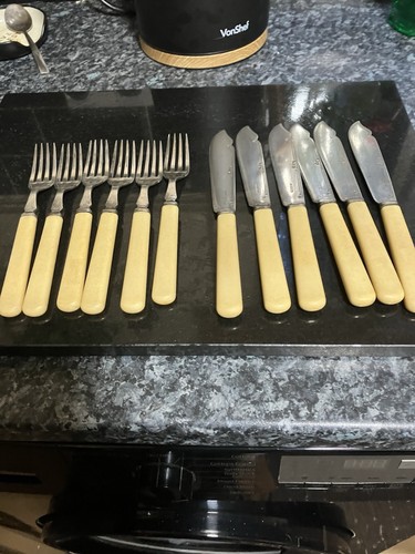 Piece fish knives - 12,