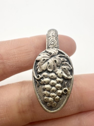 Vintage signed silver tone - silver,