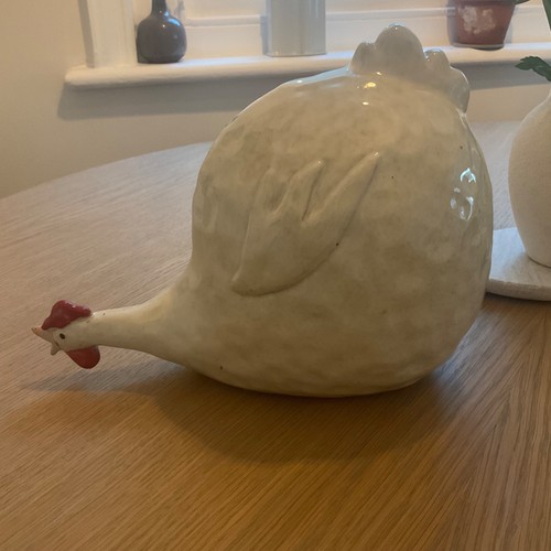Vintage ceramic chicken hen - chicken, in