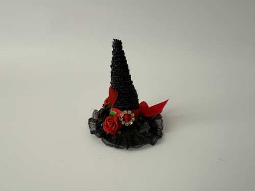 Scale dolls house - 1:12,