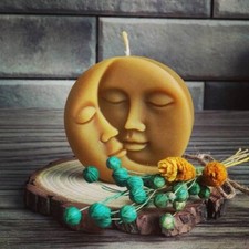 3D Moon Face wax Candle