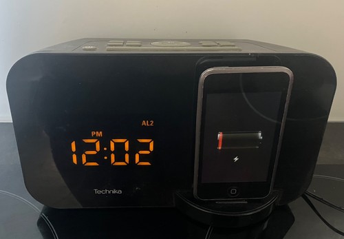 Technika clock dock - technika,