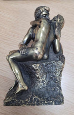 Beautiful vintage figurine The