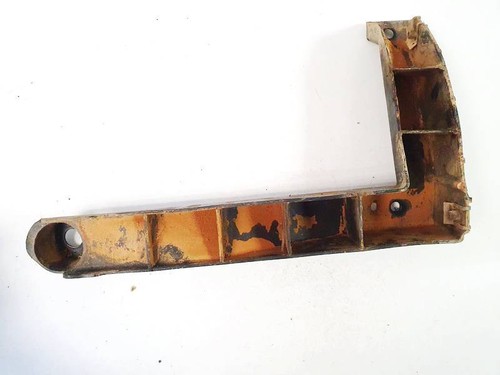7l6807861 bumper bracket - bracket, rear