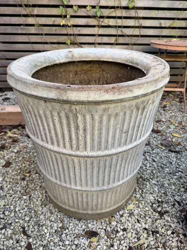 Vintage galvanised dolly tub - ,