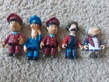 Postman pat figure bundle - postman,