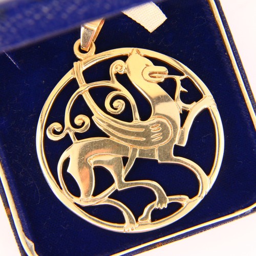 Large vintage scottish - large, 9ct