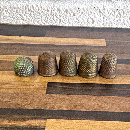 Lot metal sewing thimbles - lot, of