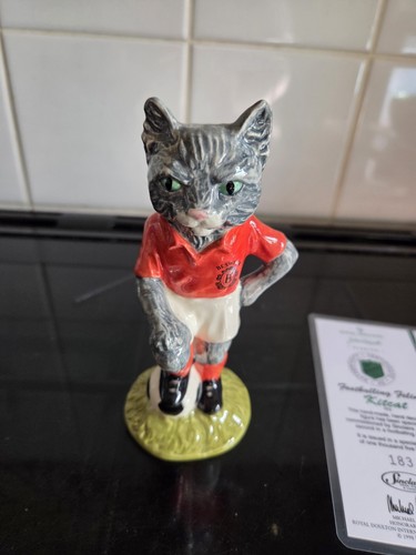 Royal doulton beswick football - doulton,