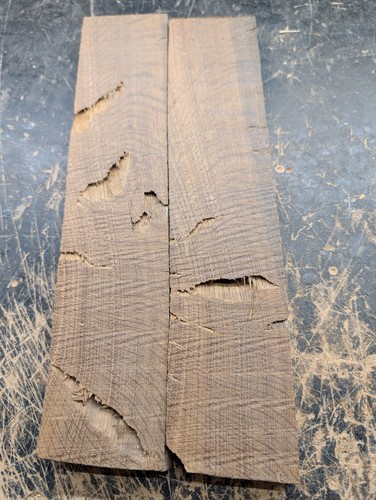 Bog oak defective pieces - oak,
