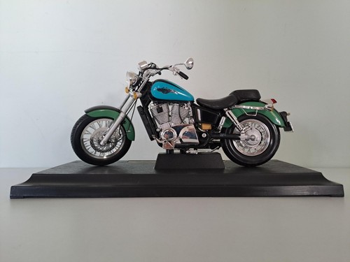 Maisto honda 1100 - 1:10, vt