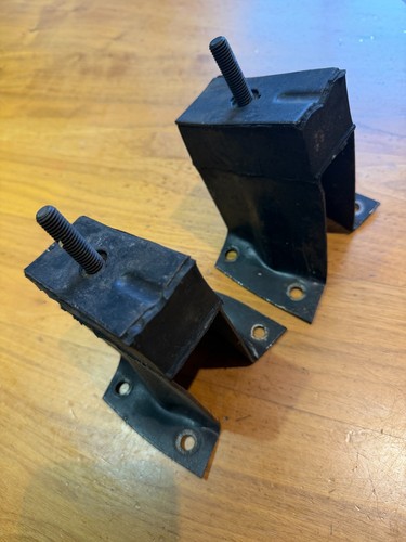 Ford crossflow engine - crossflow, mounts
