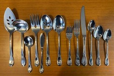 Oneida Calla Lily Stainless