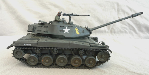 Light tank walker - -,