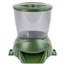 AUTOMATIC POND FISH FEEDER