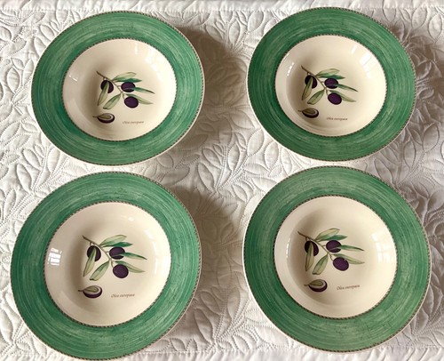 Four lovely wedgwood - four, sarahs