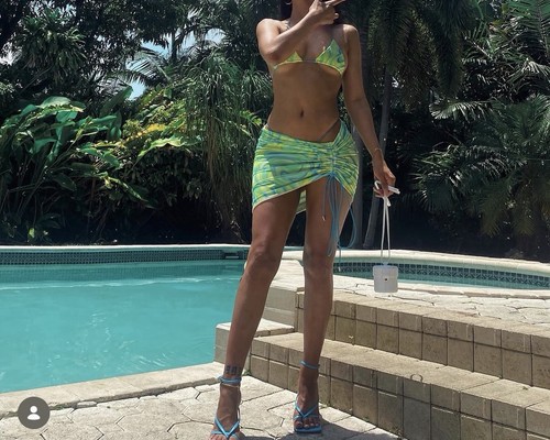 Sel doval barlos - doval, swim