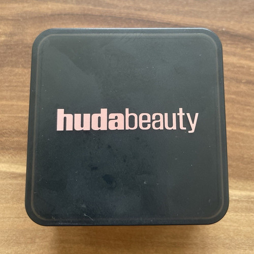 Huda beauty easy bake - beauty, loose