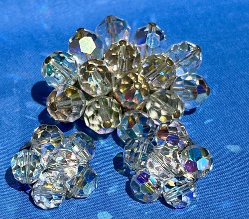 Vintage clear faceted bead - clear,