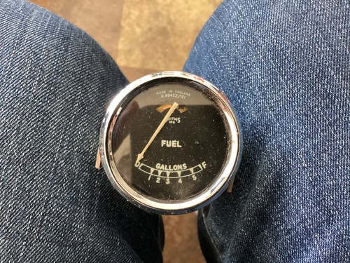 Smiths fuel gauge x49422 121 - fuel,