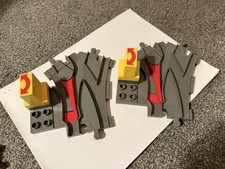 2x LEGO Duplo Train Points