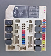 Genuine Used Nissan Navara D40 Pathfinder 2.5L DCi  Fuse Box 284B7EB311 07-10