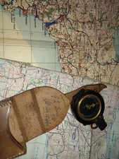 WWI WWII Verner's pattern Mk.VII prismatic field compass, Officer signed