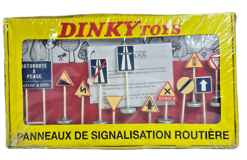 Dinky toys 593 road signals - dinky,