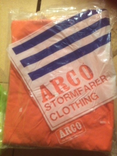 Bnwot arco stormfarer hooded - arco,